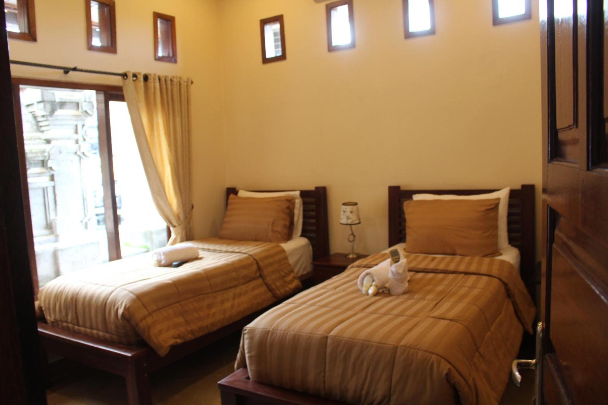 Puri Pondok Dawa Villa Kusamba Rum bild